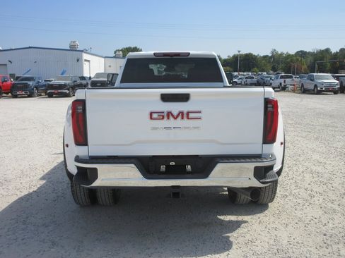 New 2026 GMC Sierra 3500 Pro image 6