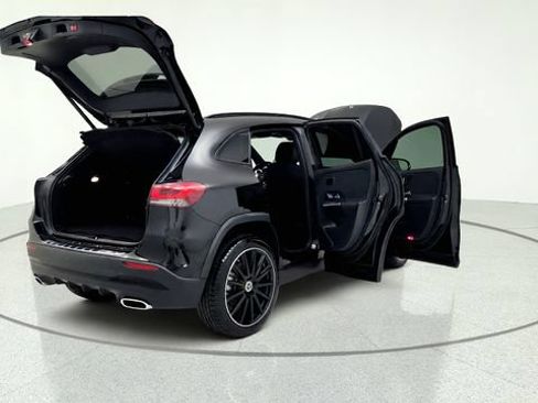 Used 2023 Mercedes-Benz GLA 250 image 18