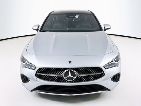 Used 2025 Mercedes-Benz CLA 250 image 2