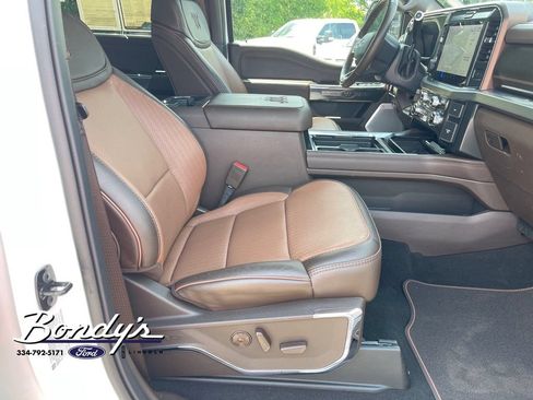 Used 2025 Ford F250 King Ranch w/ Tremor Off-Road Package AWD/4WD image 18