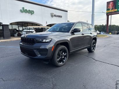 New 2025 Jeep Grand Cherokee Altitude