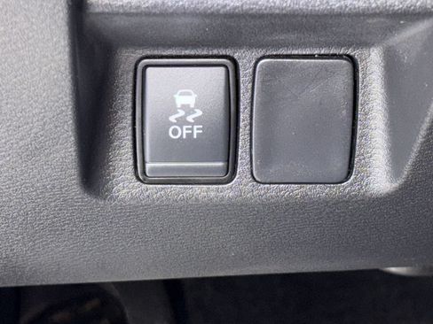 Used 2024 Nissan Frontier Pro-X w/ Pro Convenience Package RWD image 15