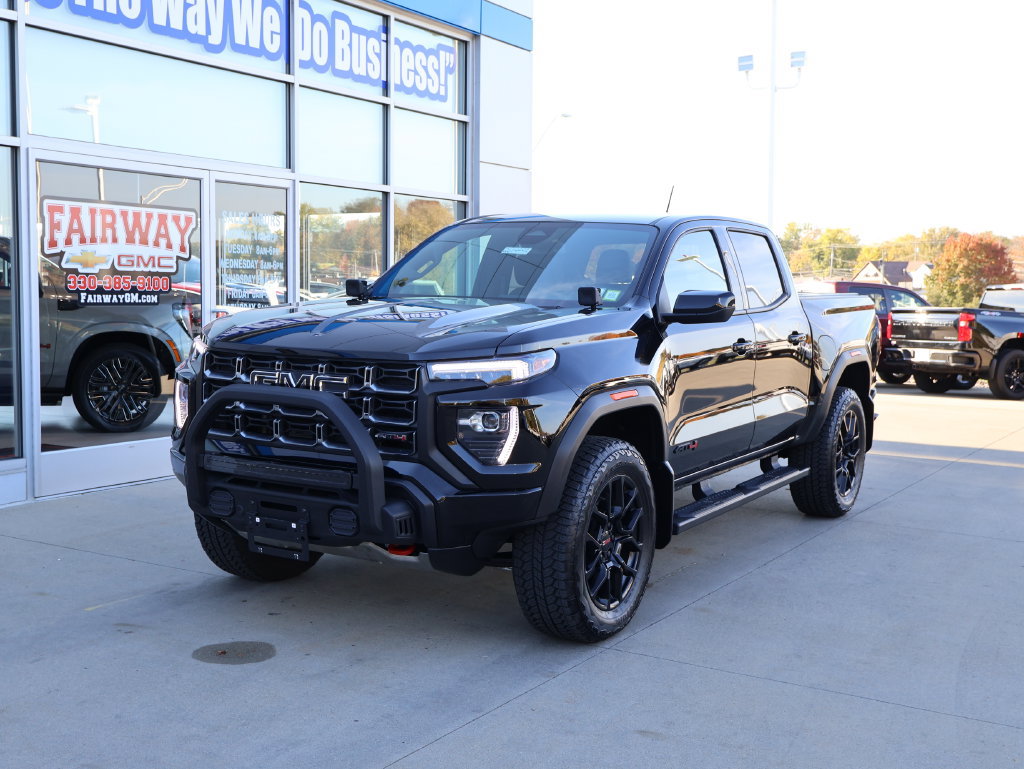 Used 2026 GMC Canyon AT4 w/ Off-Road Front Bumper Package AWD/4WD image 6