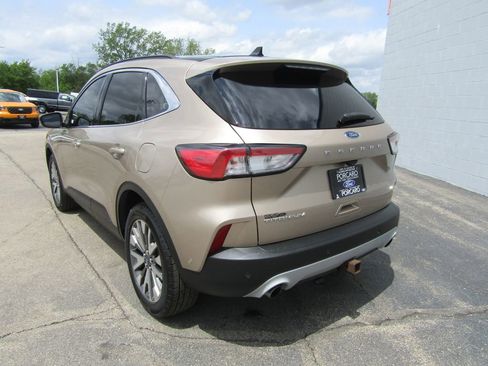 Used 2020 Ford Escape Titanium w/ Titanium Premium Package 2.0 AWD/4WD image 4