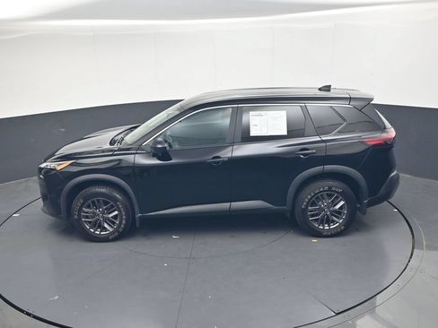 Used 2023 Nissan Rogue S AWD/4WD image 28