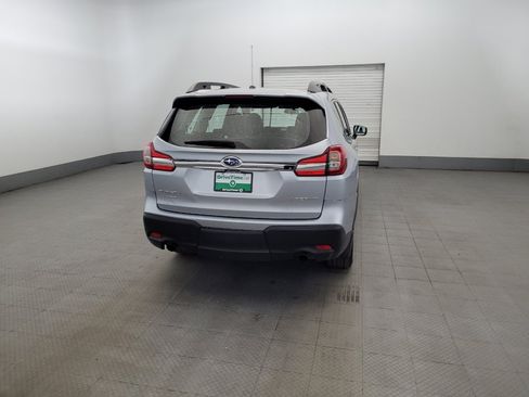 Used 2021 Subaru Ascent 8-Passenger AWD/4WD image 7