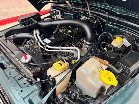 Used 2001 Jeep Wrangler Sport image 38