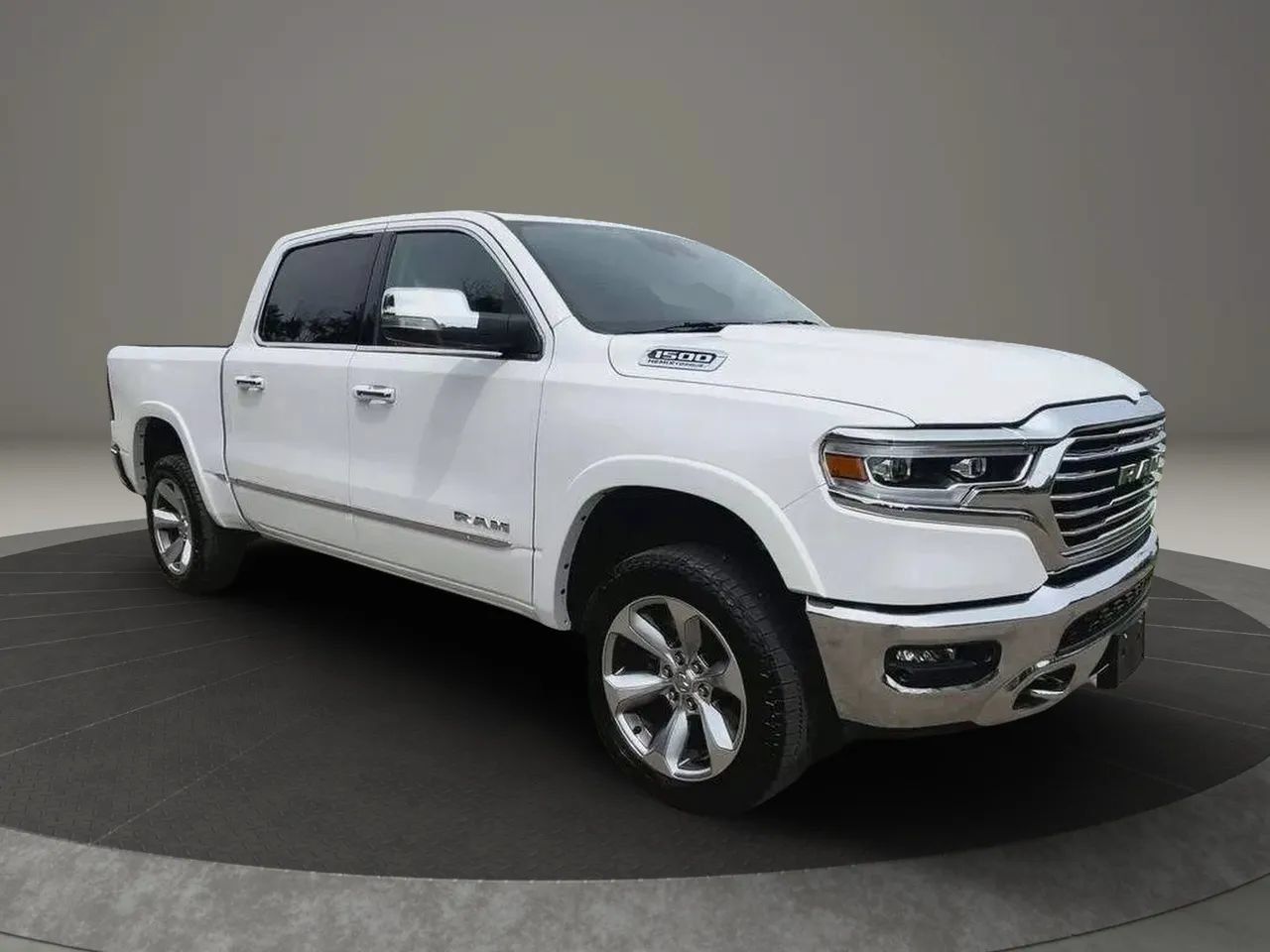 Used 2021 RAM 1500 Limited w/ Off Road Group AWD/4WD image 5