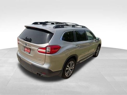 Used 2020 Subaru Ascent Limited w/ Technology Package AWD/4WD image 3