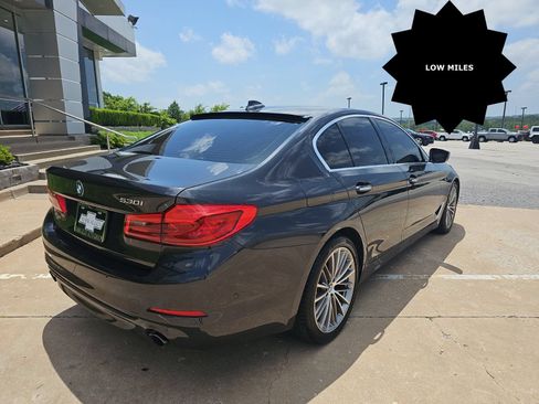 Used 2017 BMW 530i RWD image 4