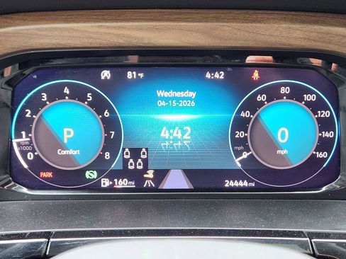 Used 2024 Volkswagen Atlas SE image 15