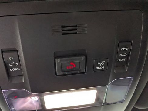 Used 2020 Lexus UX 250h w/ Premium Package AWD/4WD image 34