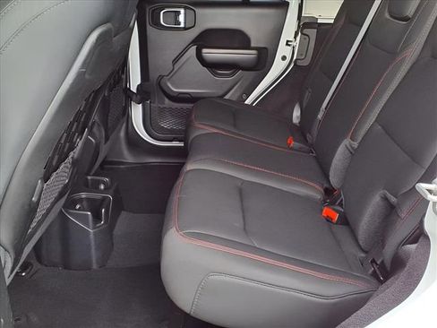 Used 2021 Jeep Wrangler Unlimited Rubicon image 13