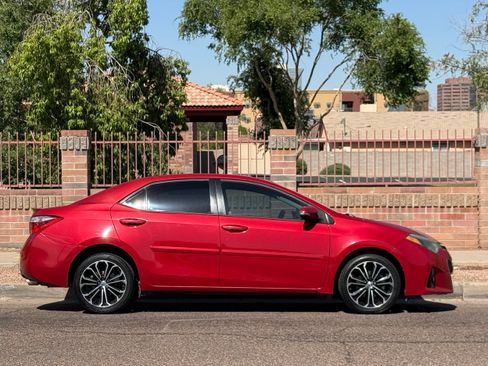 Used 2016 Toyota Corolla S FWD image 9