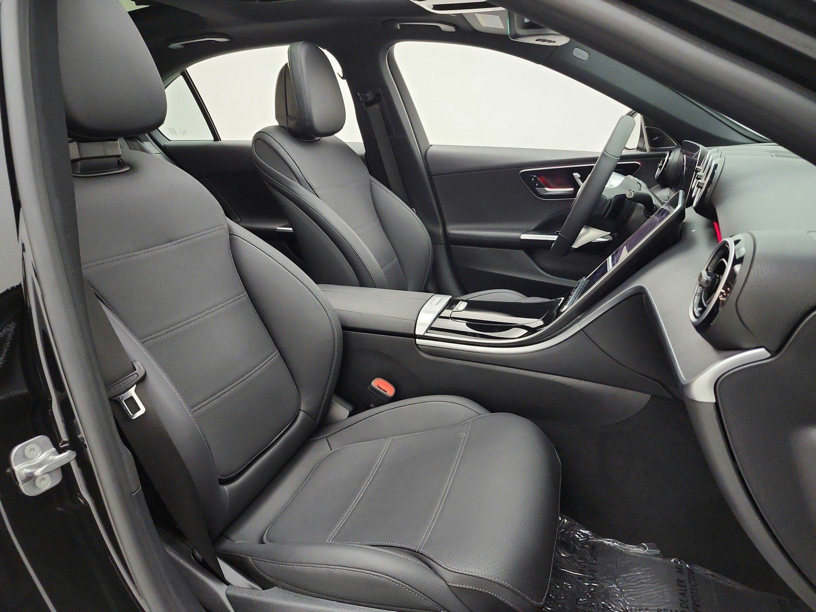 Used 2024 Mercedes-Benz C 300 Sedan image 20