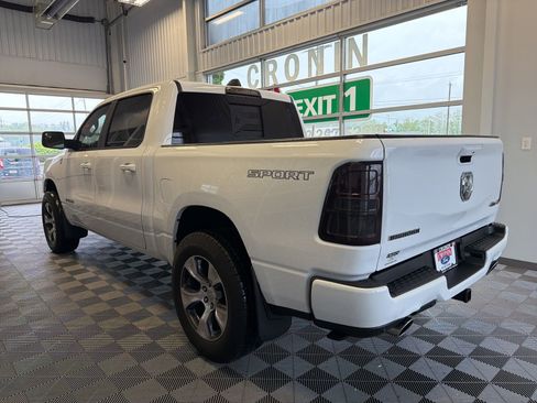 Used 2020 RAM 1500 Big Horn AWD/4WD image 4