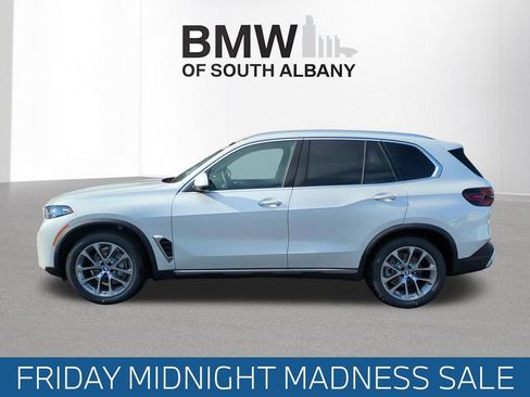 New 2026 BMW X5 xDrive40i image 3
