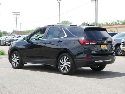 Used 2022 Chevrolet Equinox LT AWD/4WD image 5