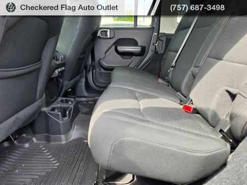 Used 2020 Jeep Wrangler Unlimited Sport S AWD/4WD image 22