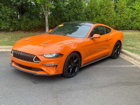 Used 2020 Ford Mustang Coupe w/ Equipment Group 101A RWD image 2