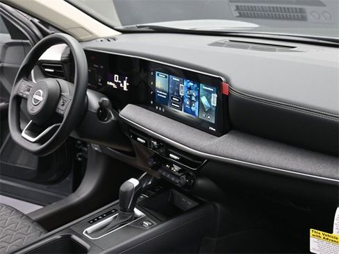 New 2026 Nissan Kicks SV image 34