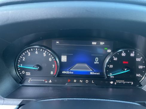 Certified 2022 Ford Explorer XLT w/ Equipment Group 202A image 27