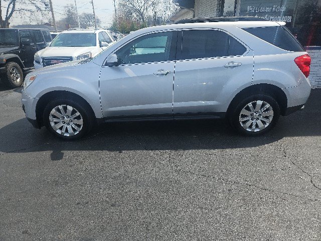Used 2010 Chevrolet Equinox LT AWD/4WD image 5