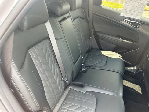 Used 2025 Kia Sportage X-Line w/ Premium Package AWD/4WD image 14