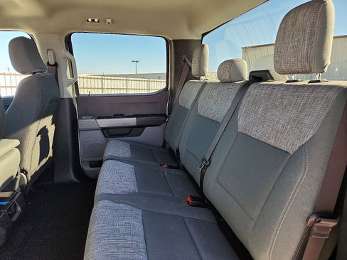 Used 2023 Ford F250 XLT w/ FX4 Off-Road Package image 10