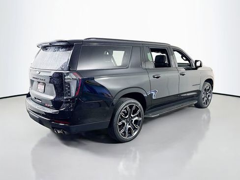 New 2026 Chevrolet Suburban RST w/ RST Capability Package AWD/4WD image 6