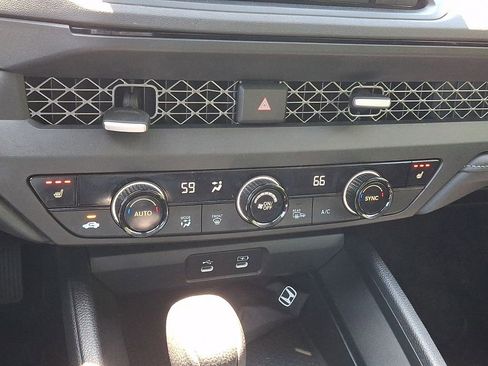 Used 2023 Honda Accord EX image 16