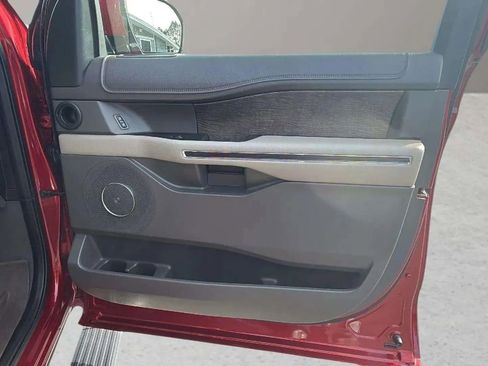 Used 2019 Ford Expedition Limited w/ Equipment Group 302A image 14