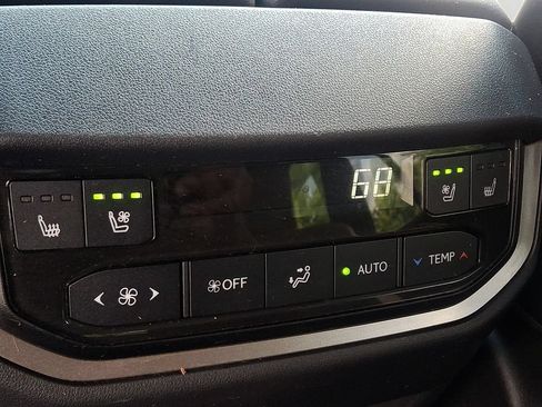 Used 2024 Lexus TX 350 AWD w/ Captains Chair Package image 12
