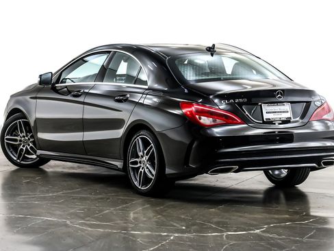Used 2018 Mercedes-Benz CLA 250 image 12