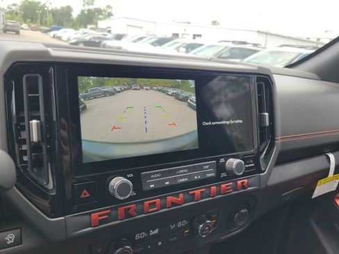 New 2026 Nissan Frontier PRO-4X w/ Tow Package AWD/4WD image 25