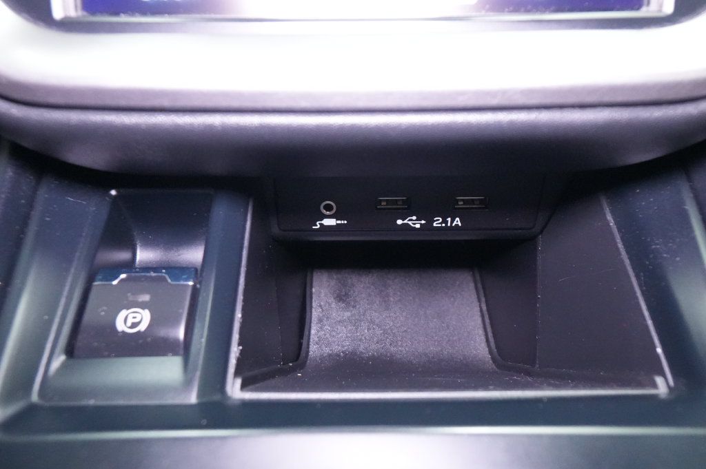 Used 2022 Subaru Outback AWD/4WD image 28