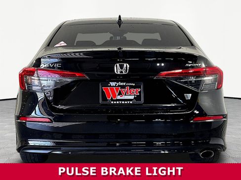 Used 2024 Honda Civic Sport image 5