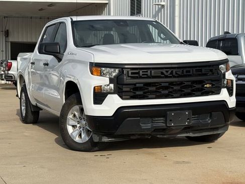 Used 2023 Chevrolet Silverado 1500 W/T w/ WT Convenience Package RWD image 2