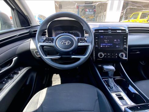 Used 2022 Hyundai Tucson SEL image 6