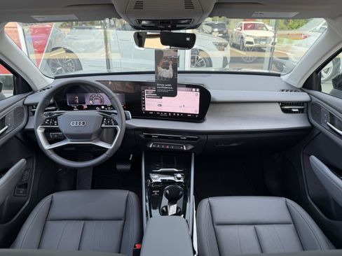 New 2026 Audi Q3 quattro 2.0T AWD/4WD image 10