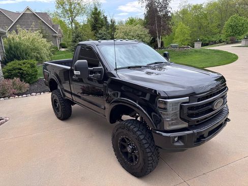 Used 2022 Ford F350 XLT w/ XLT Value Package AWD/4WD image 28