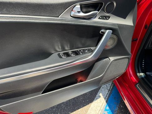 Used 2018 Kia Stinger GT2 image 29