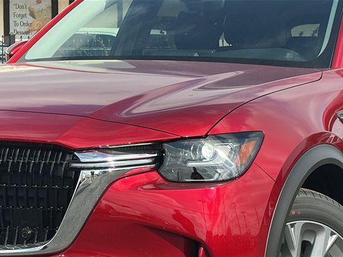 New 2026 MAZDA CX-90 3.3 Turbo w/ Preferred Package image 4