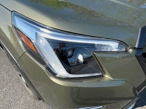 Used 2024 Subaru Forester Touring AWD/4WD image 12