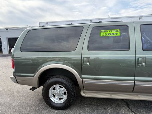 Used 2002 Ford Excursion Limited image 16