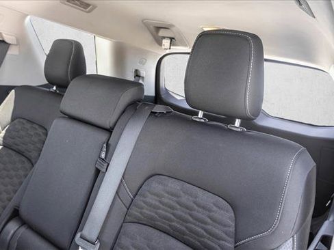 Used 2022 Nissan Pathfinder SV AWD/4WD image 25