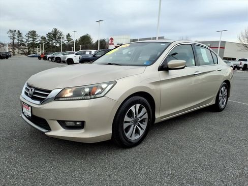 Used 2015 Honda Accord Sport image 16