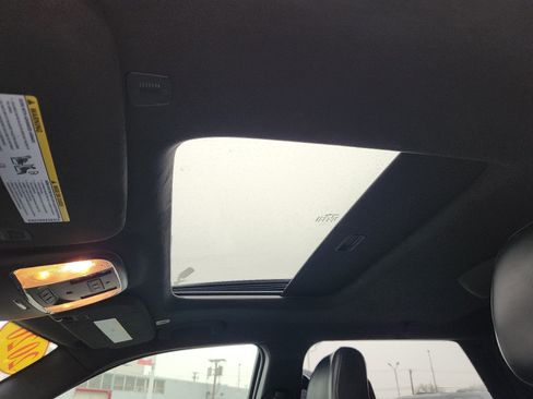 Used 2020 Dodge Durango R/T w/ Premium Interior Group image 19