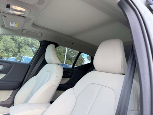 New 2026 Volvo XC40 B5 Plus w/ Protection Package Premier image 14