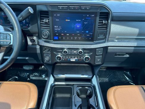 Used 2024 Ford F350 Platinum w/ Tremor Off-Road Package AWD/4WD image 12